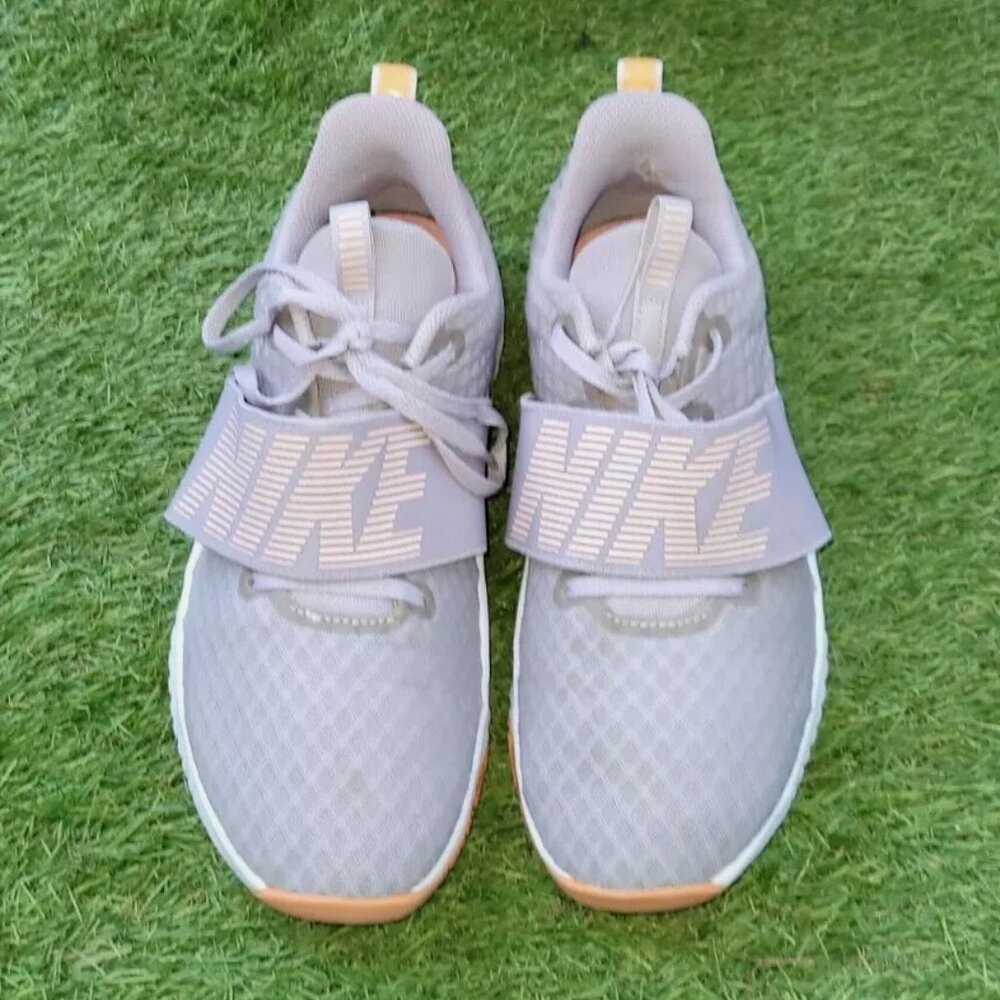 Nike Renew In Season TR 9 AR4543-004  Lace Up Shoes Women Size 9